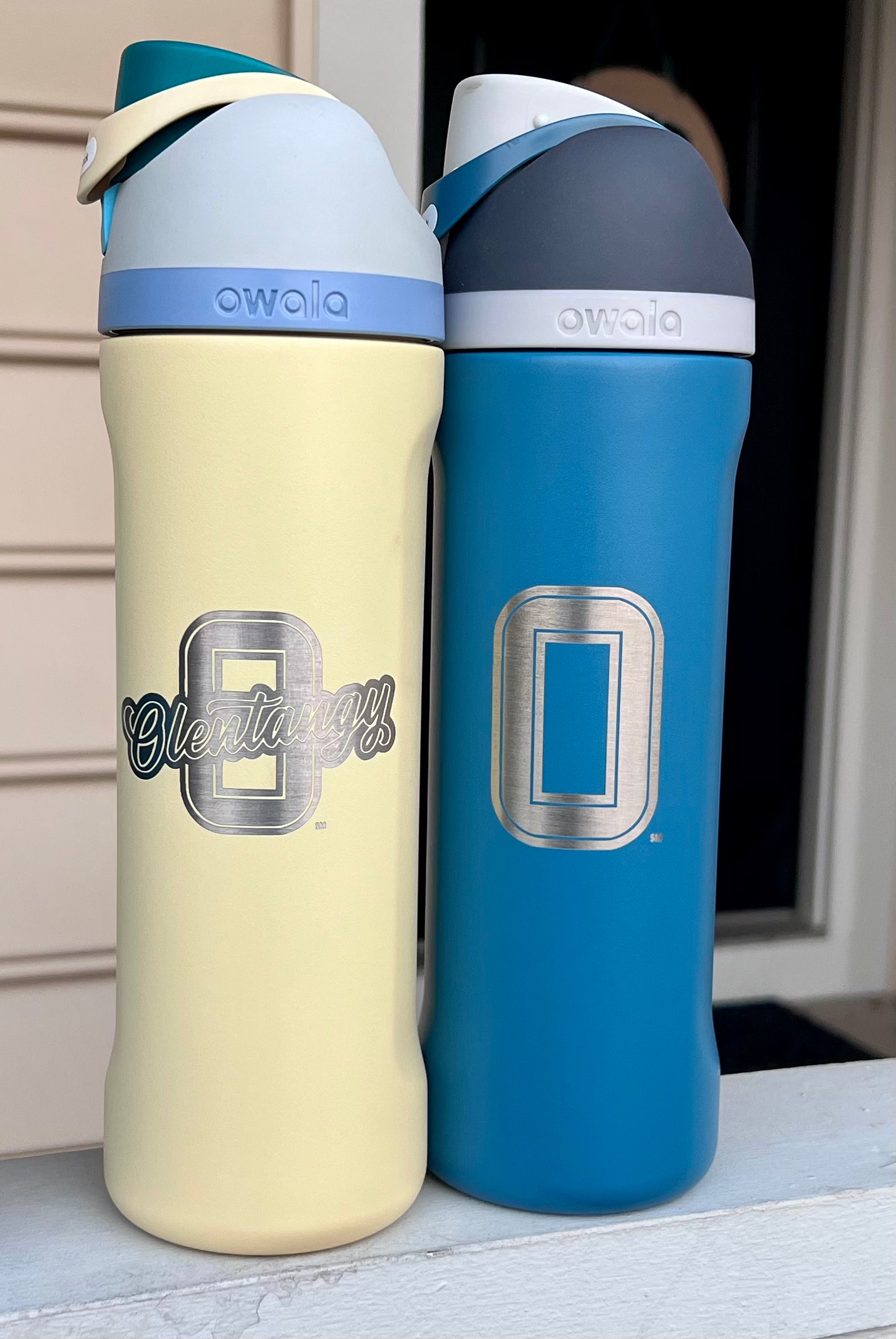 Olentangy District High Schools 24oz Personalized Engraved Owala FreeSip